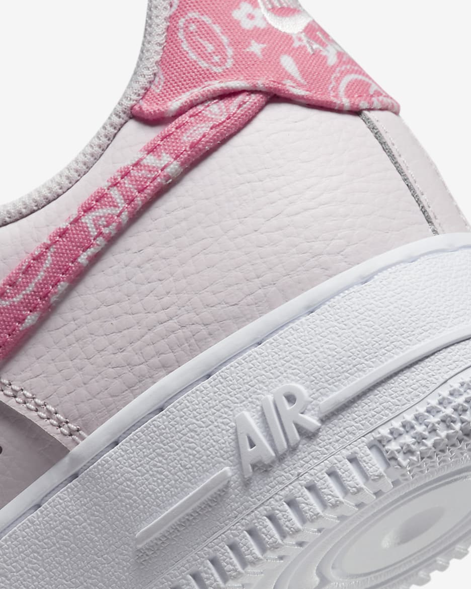 Nike air force pink check hotsell